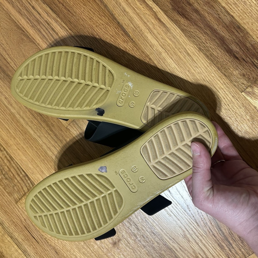 Crocs Brooklyn‎ Buckle Low Wedge Black Sandals Women LiteRide Comfort Beige 10 - Picture 5 of 5